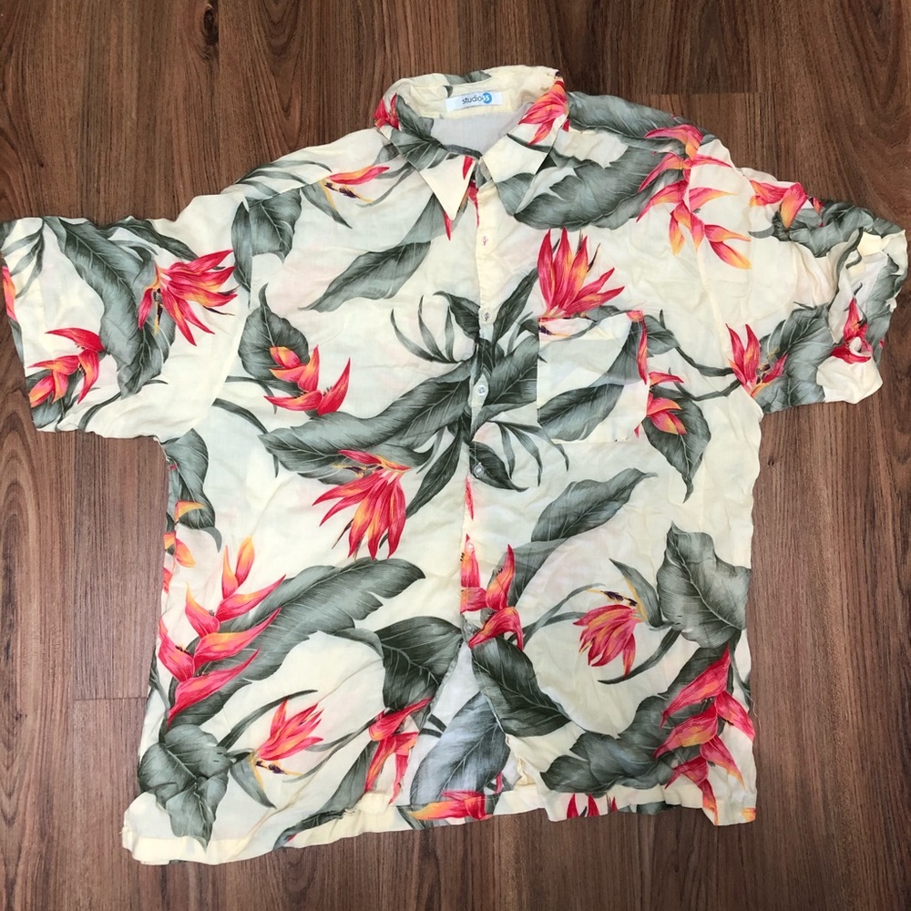 Hawaiian shirt - Medium